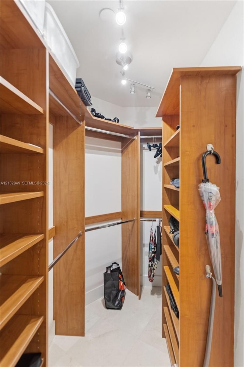 3600 Mystic Pointe Dr , Unit PH-16, Aventura, FL 33180 Photo