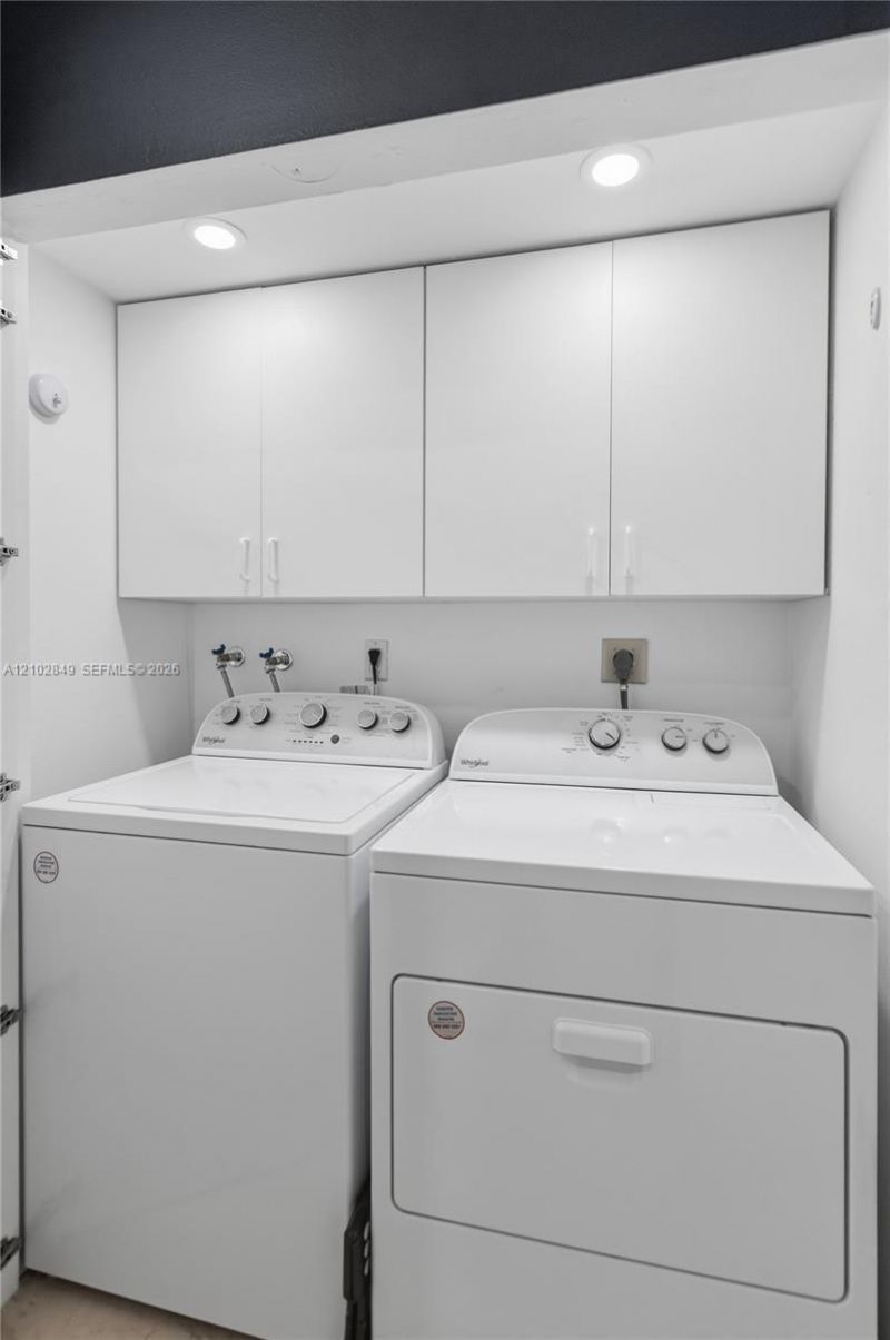 3600 Mystic Pointe Dr , Unit PH-16, Aventura, FL 33180 Photo