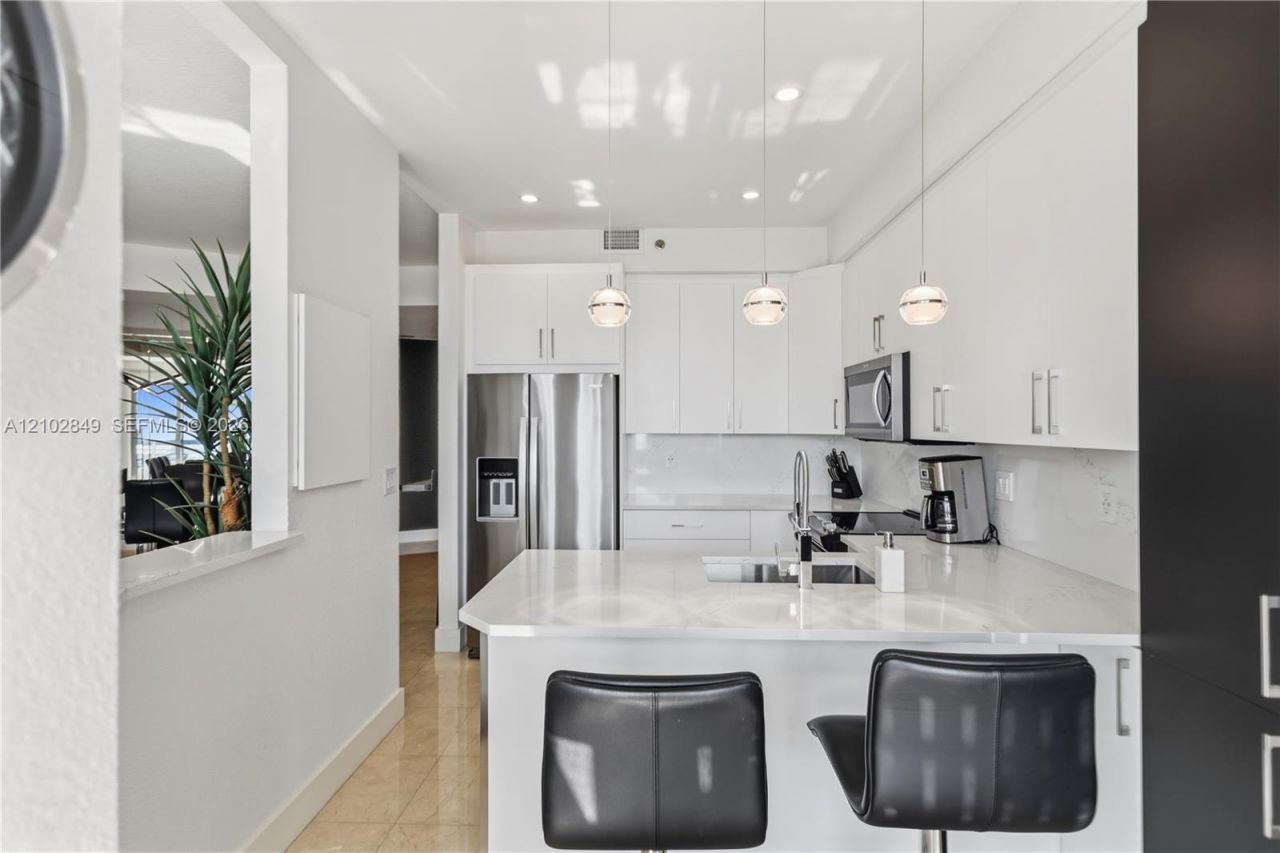 3600 Mystic Pointe Dr , Unit PH-16, Aventura, FL 33180 Photo