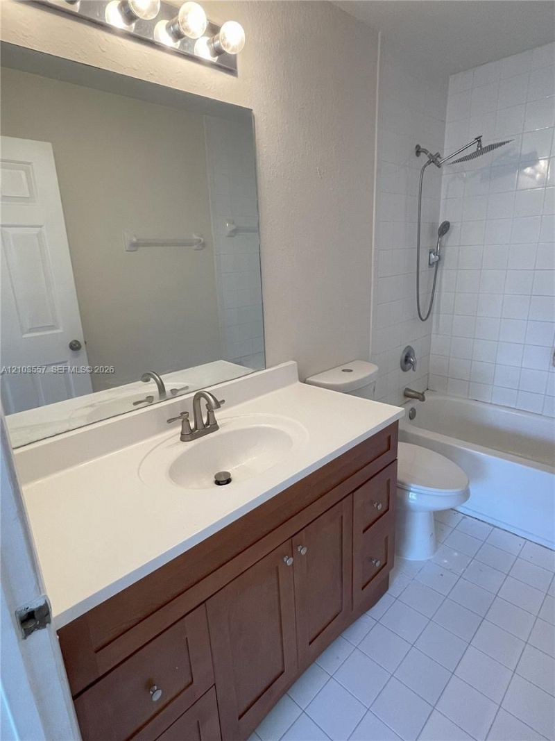 2865 SE 15th Rd , Unit 72, Homestead, FL 33035 Photo