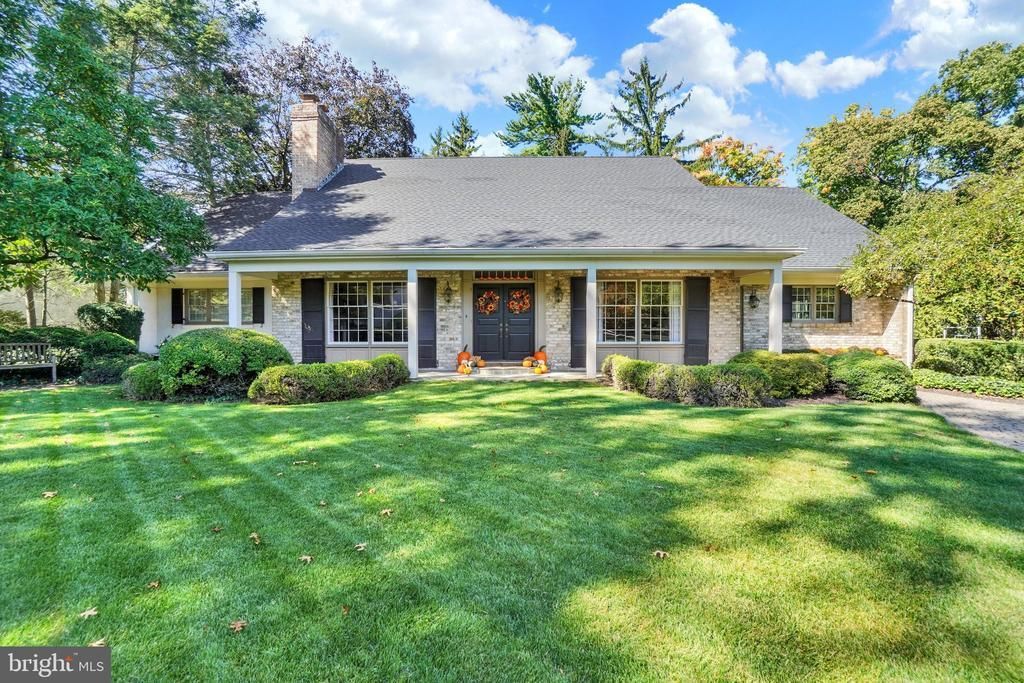 1250 BROCKIE DRIVE , YORK, PA 17403