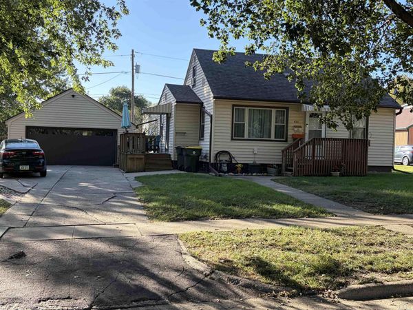 4511 Arthur St., Sioux City, IA 51108