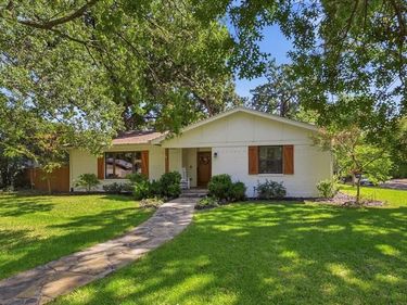 5317 Santa Marie Avenue, Fort Worth, TX 76114
