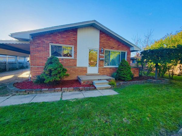 820 S Venoy Road, Westland, MI 48186