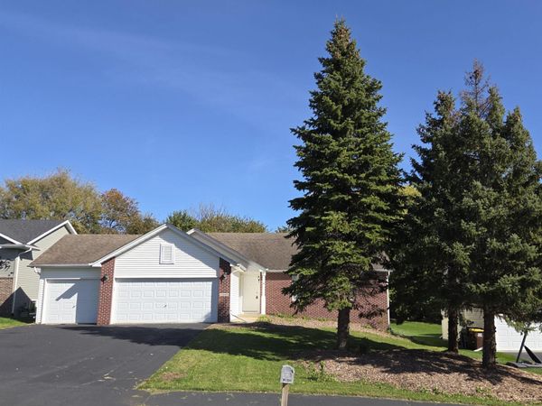 7069 MULLINSHIRE WAY, MACHESNEY PARK, IL 61115