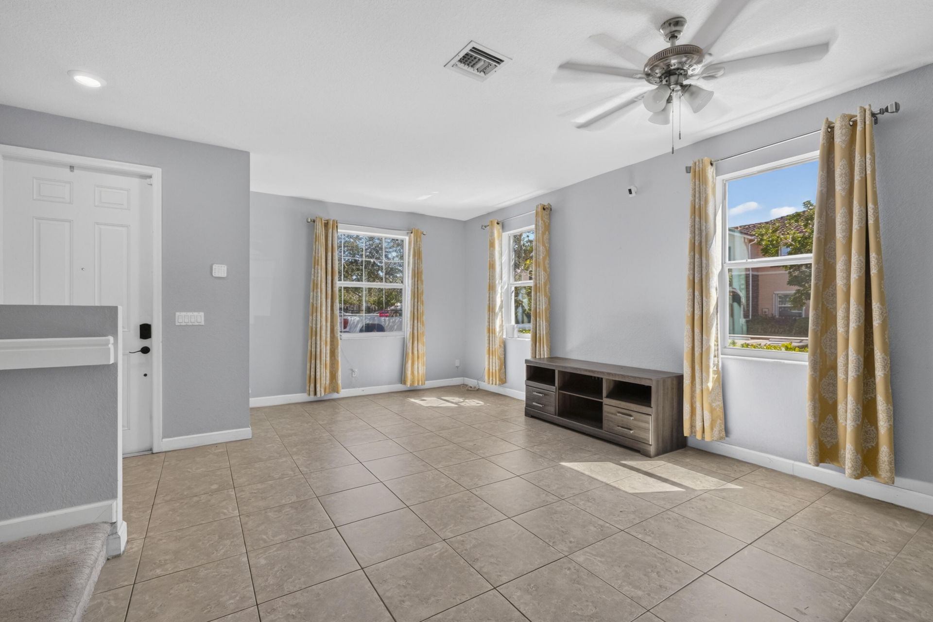 4305 Maybelle Lane, West Palm Beach, FL 33417 Photo