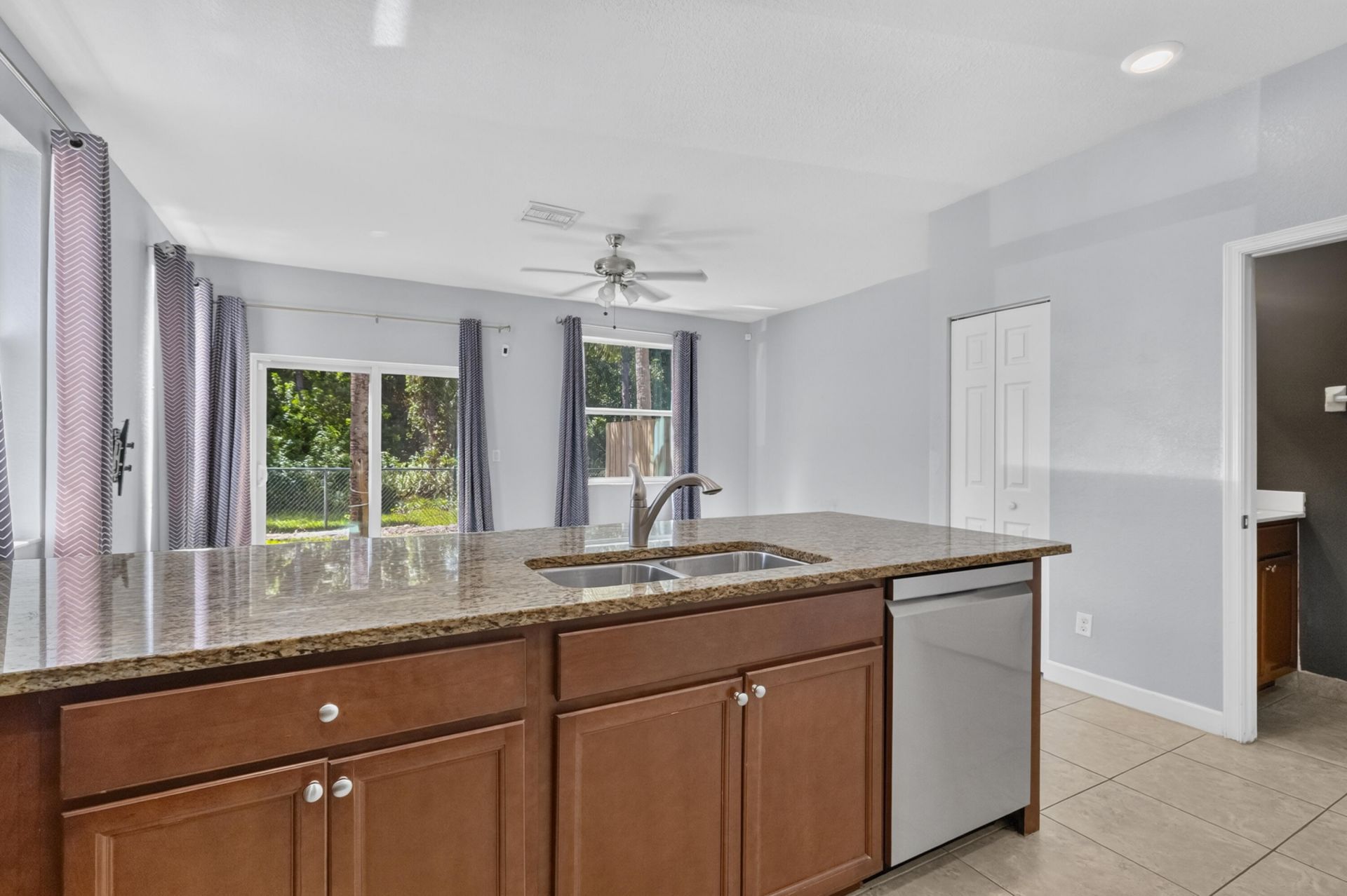4305 Maybelle Lane, West Palm Beach, FL 33417 Photo