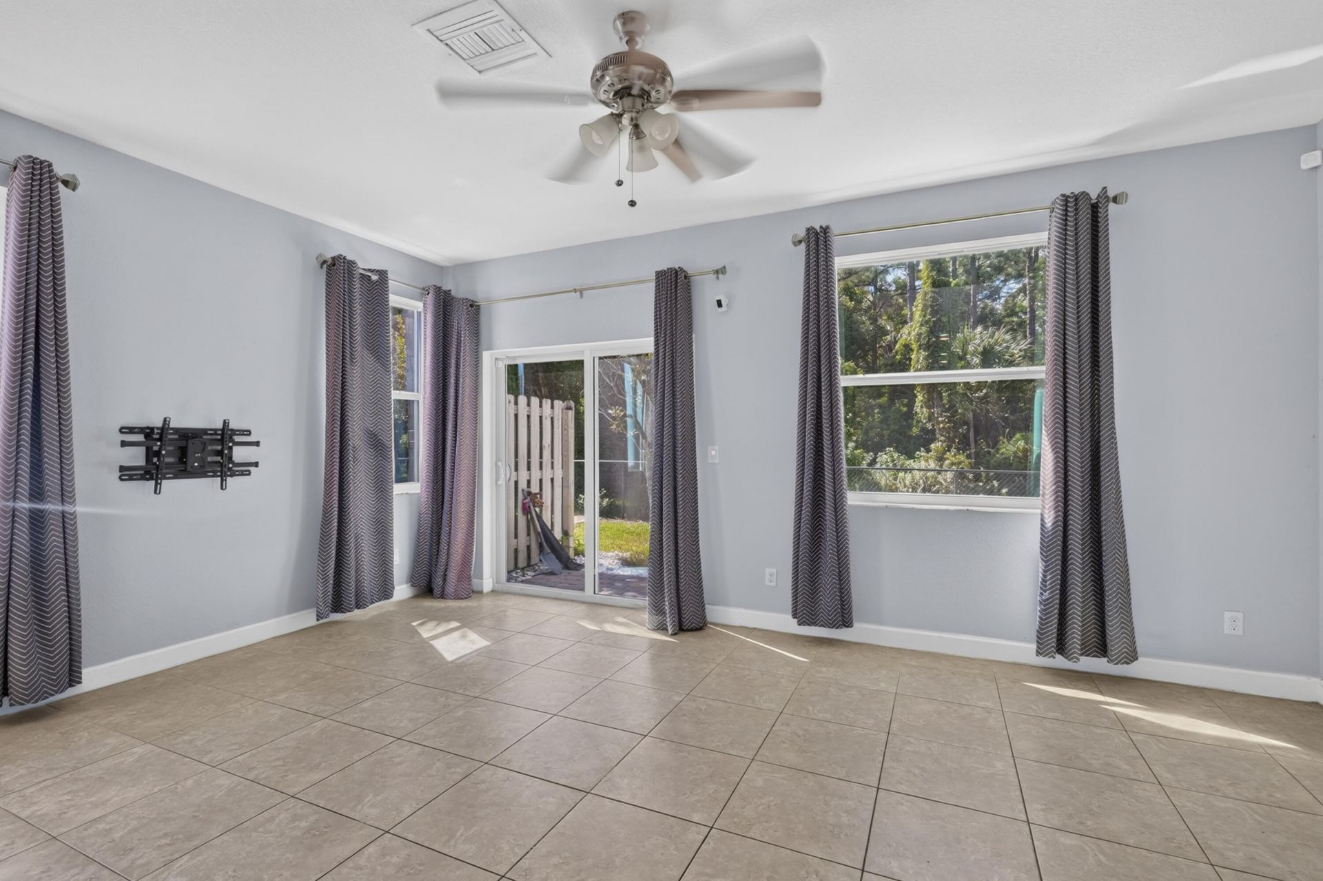 4305 Maybelle Lane, West Palm Beach, FL 33417 Photo