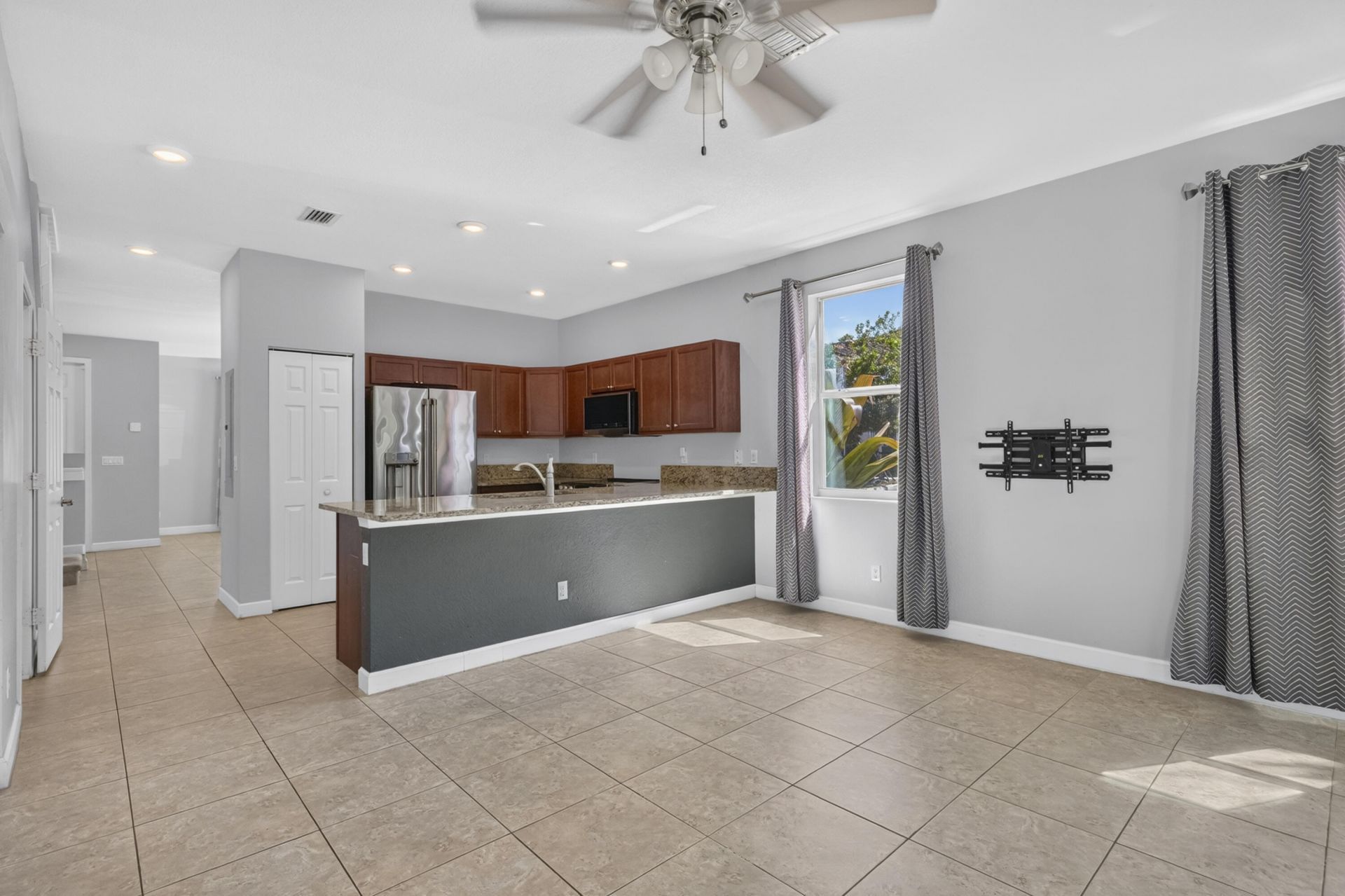 4305 Maybelle Lane, West Palm Beach, FL 33417 Photo