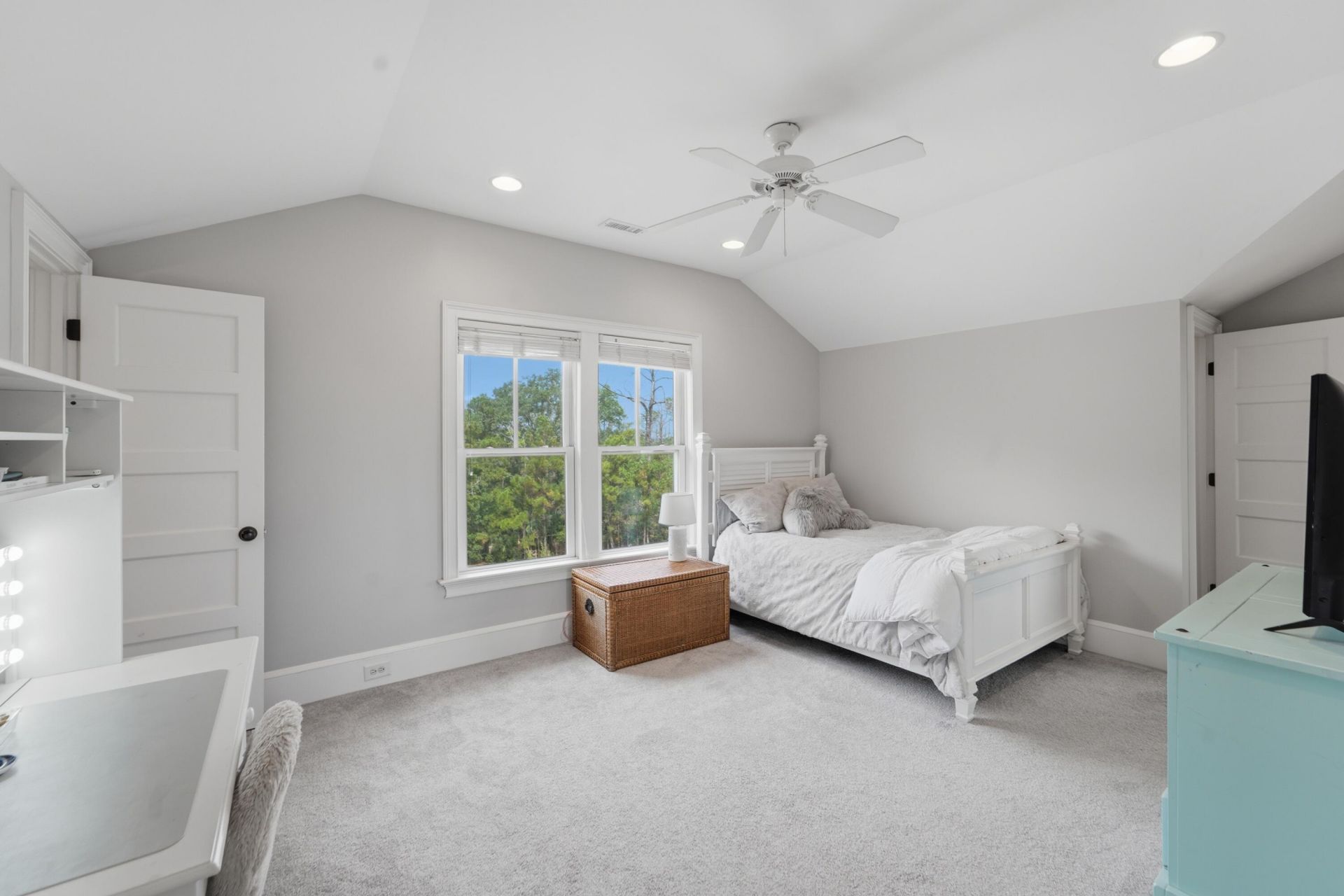 736 Stucco Lane Photo 66