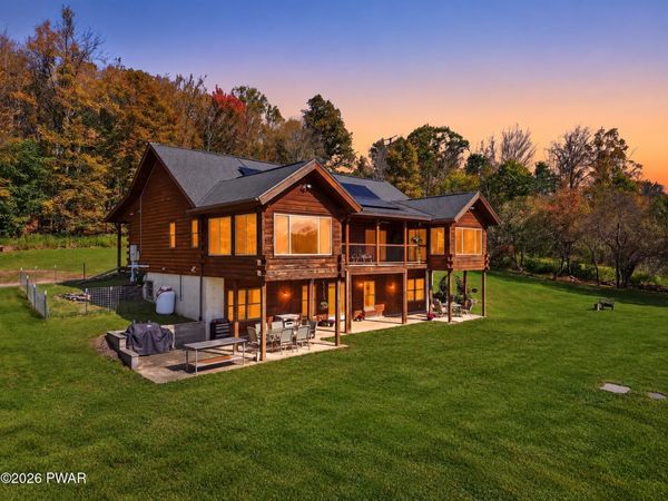 162 Beaver Run Lane , Lake Ariel, PA 18436