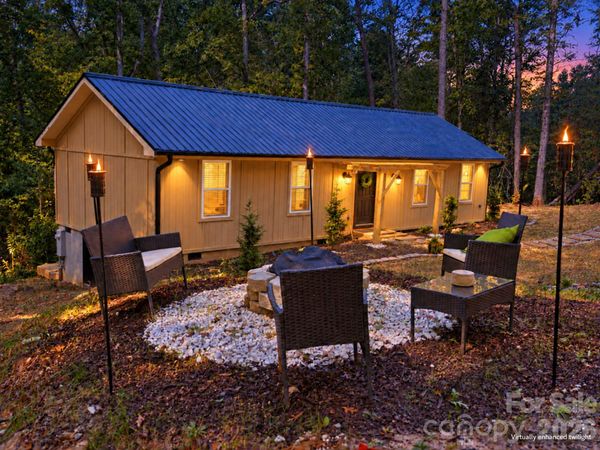 257 Roadrunner Circle , Lake Lure, NC 28746