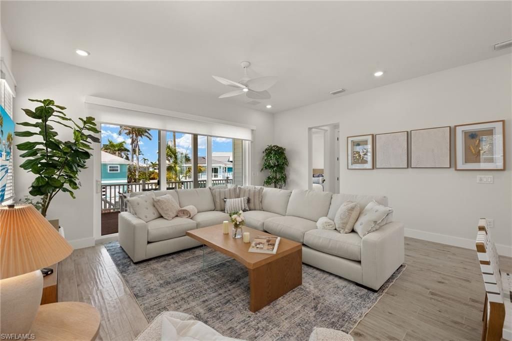 5583 Estero Blvd , Fort Myers Beach, FL 33931 Photo