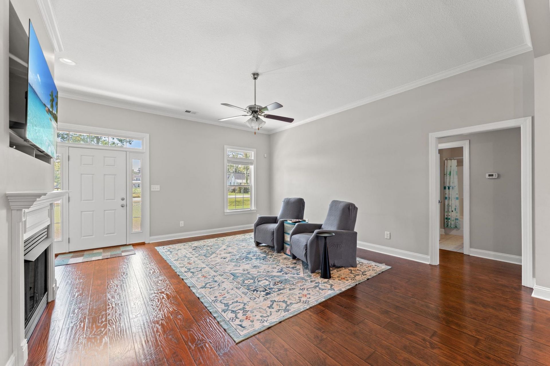 939 Maple St.  Photo 10