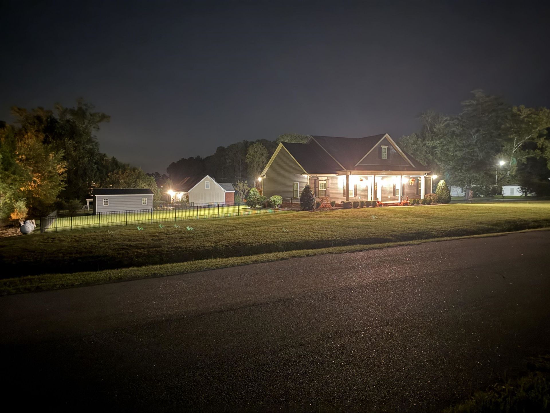 939 Maple St.  Photo 49