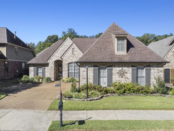 3213 WOODMEADE LN, Lakeland, TN 38002