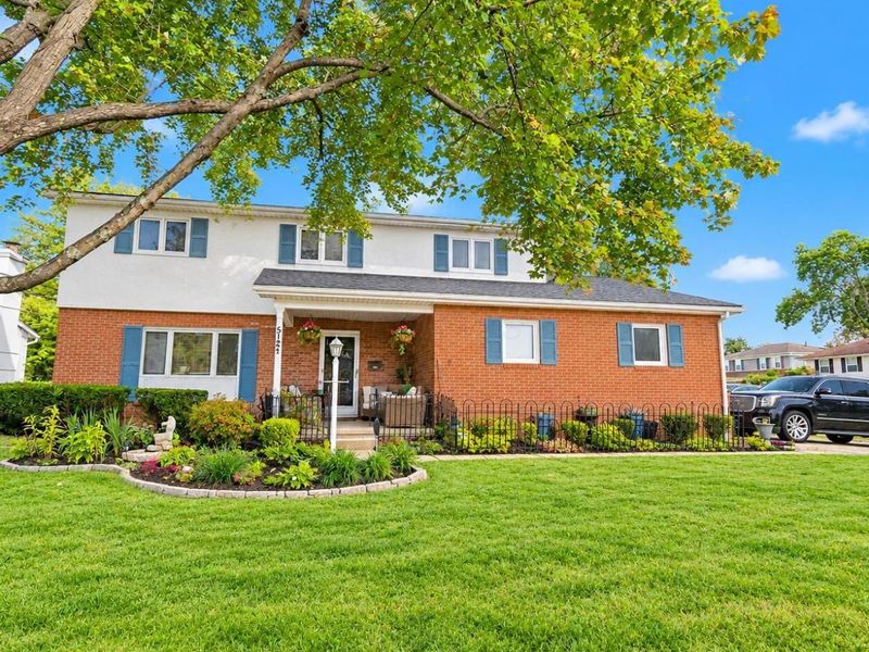 5124 Northcliff Loop W, Columbus, OH 43229 Photo 1