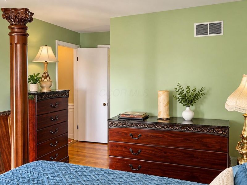 5124 Northcliff Loop W, Columbus, OH 43229 Photo 4