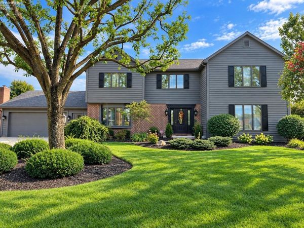 420 W Jamestown Avenue, Tiffin, OH 44883
