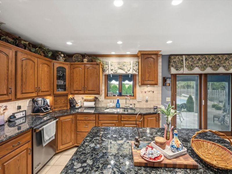 420 W Jamestown Avenue, Tiffin, OH 44883 Photo 10
