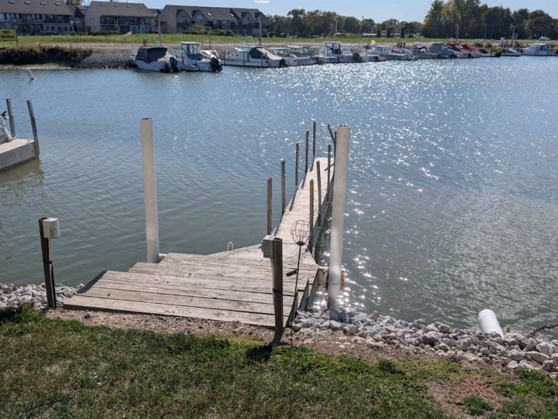 6484 N Harris Harbor Drive, Oak Harbor, OH 43449 Photo 17