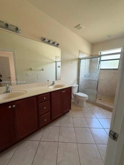 8879 SW 227th Ter , Cutler Bay, FL 33190 Photo