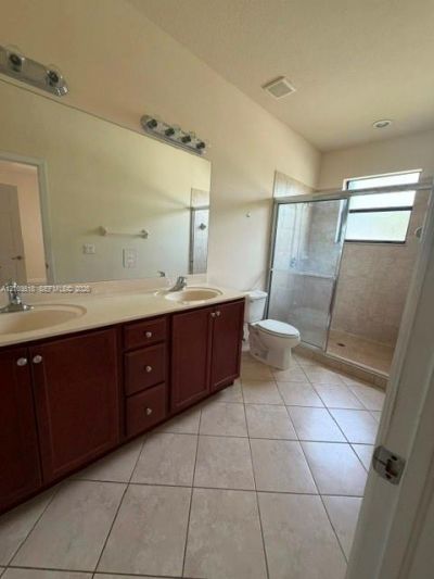 8879 SW 227th Ter , Cutler Bay, FL 33190 Photo