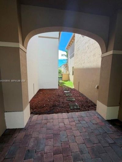 8879 SW 227th Ter , Cutler Bay, FL 33190 Photo