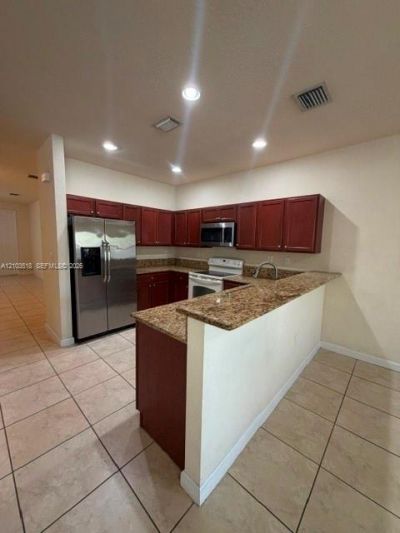 8879 SW 227th Ter , Cutler Bay, FL 33190 Photo
