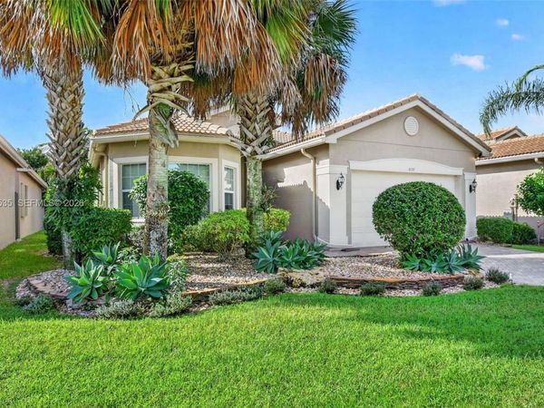 8192 N Pikes Peak Ave , Boynton Beach, FL 33473