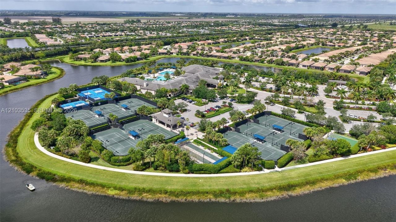 8192 N Pikes Peak Ave , Boynton Beach, FL 33473 Photo