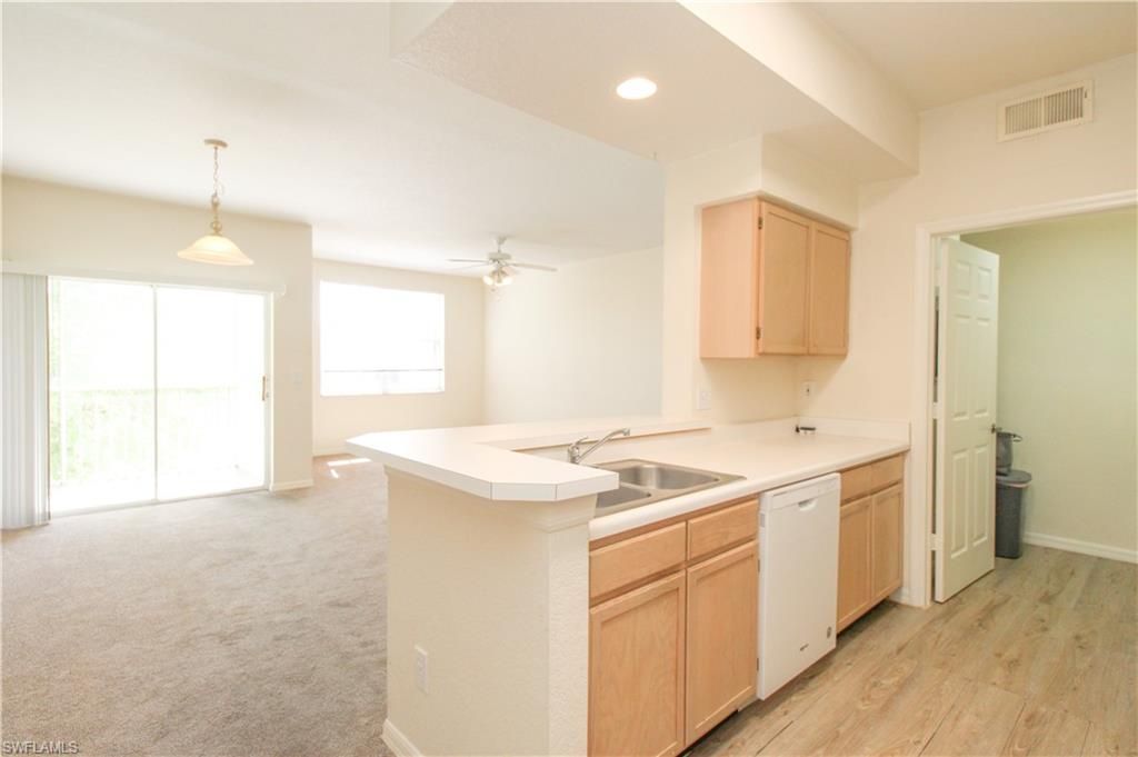 4630 Saint Croix Ln , Unit 827, Naples, FL 34109 Photo