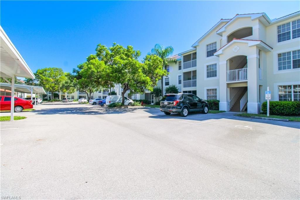 4630 Saint Croix Ln , Unit 827, Naples, FL 34109 Photo