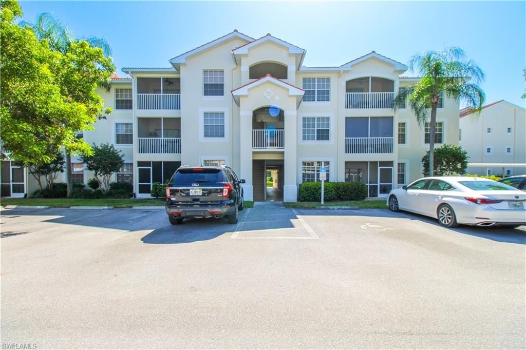4630 Saint Croix Ln , Unit 827, Naples, FL 34109 Photo