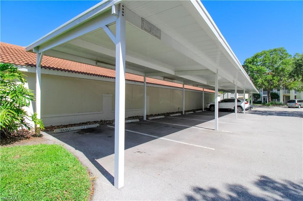 4630 Saint Croix Ln , Unit 827, Naples, FL 34109 Photo