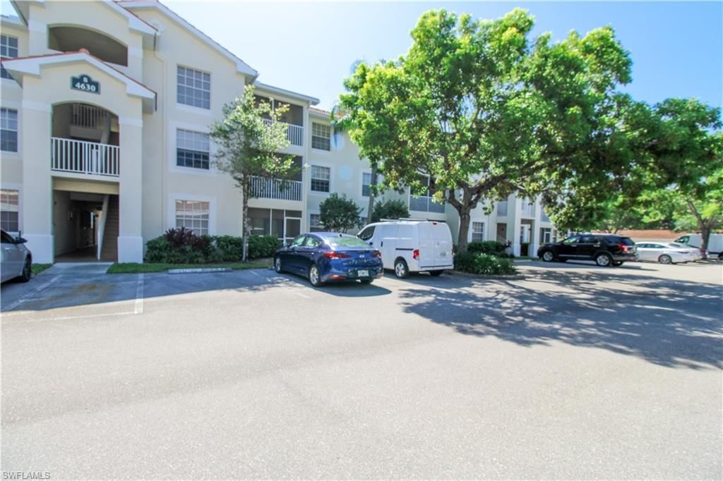 4630 Saint Croix Ln , Unit 827, Naples, FL 34109 Photo