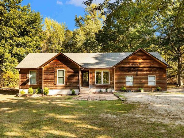 10800 Mars Hill Road , Bauxite, AR 72011