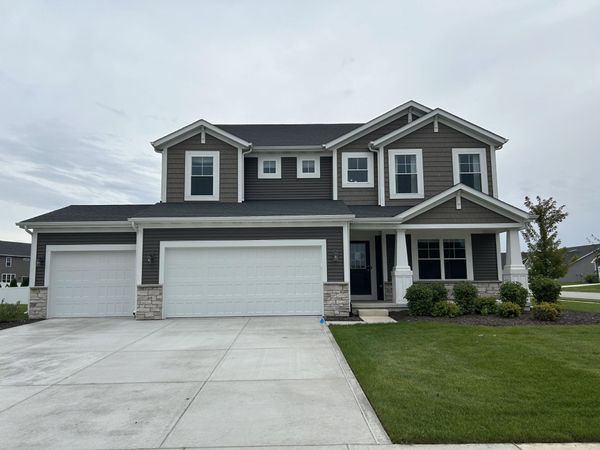 6641 Sky Drive, Schererville, IN 46375