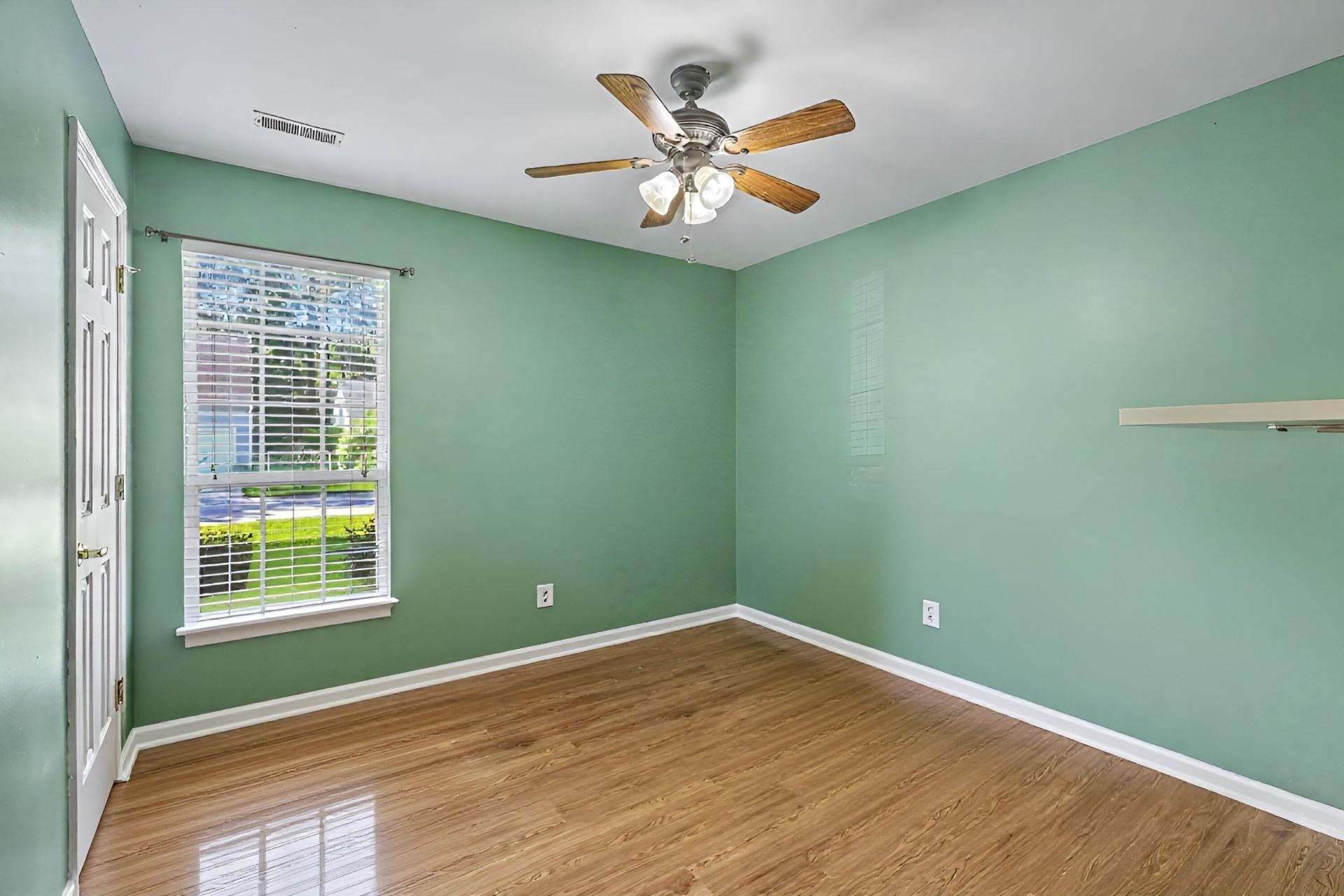 8656 Hickory Creek Lane Photo 27