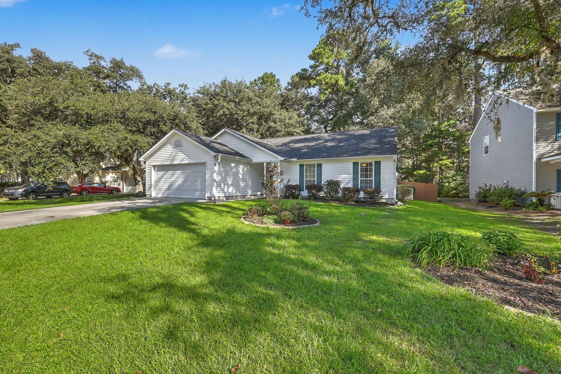 8656 Hickory Creek Lane Photo 4