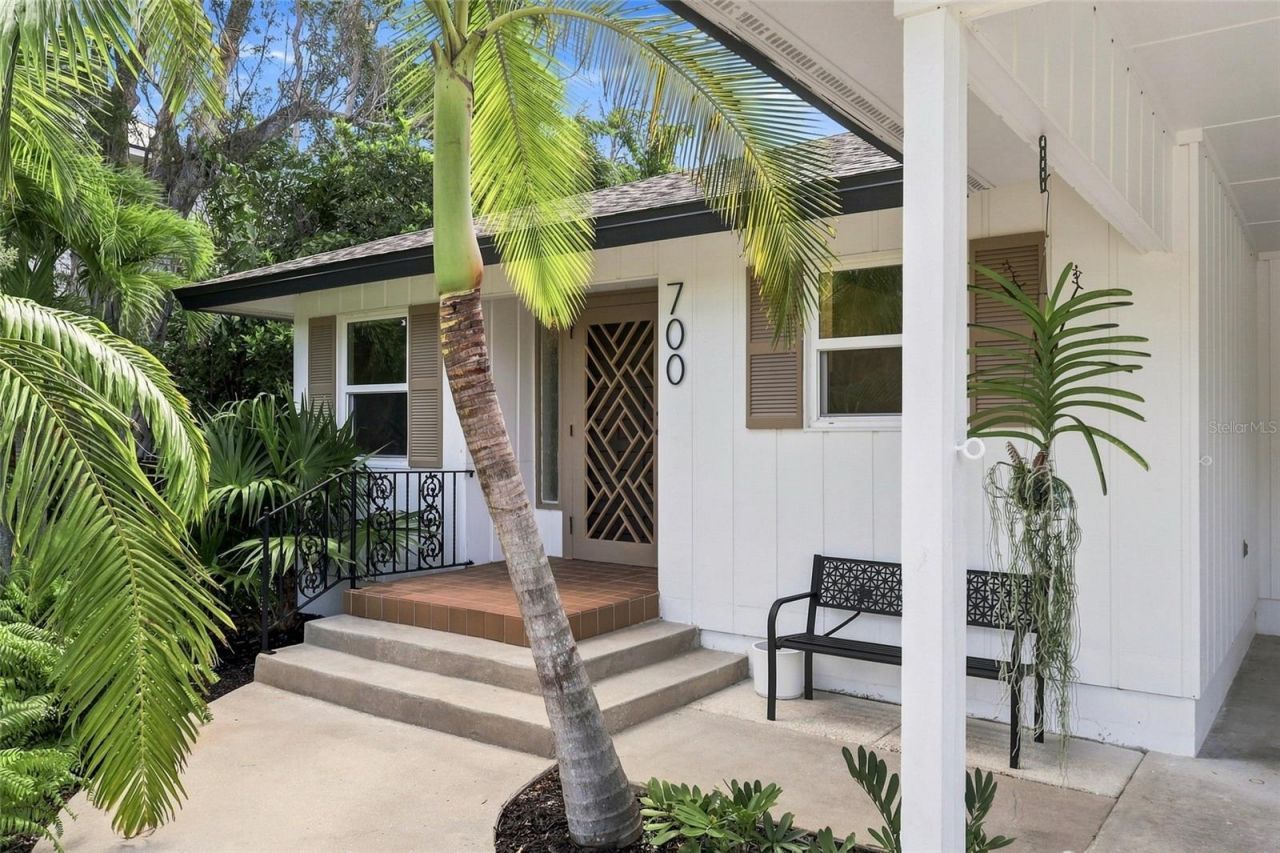 700 Longboat Court , Longboat Key, FL 34228 Photo