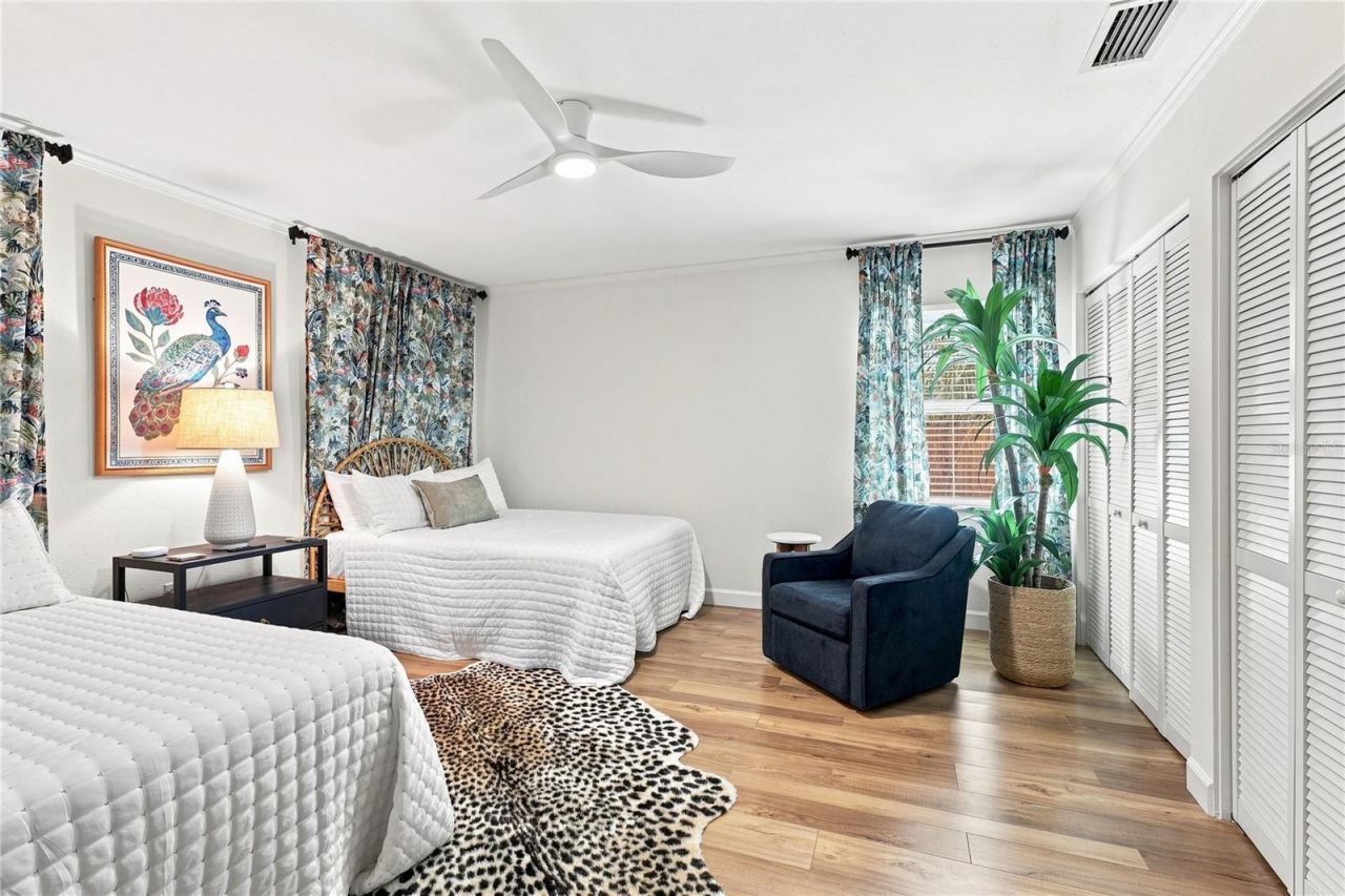 700 Longboat Court , Longboat Key, FL 34228 Photo