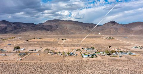 30 Locust Drive, Yerington, NV 89447 Photo