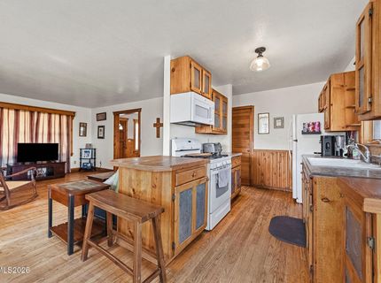 30 Locust Drive, Yerington, NV 89447 Photo