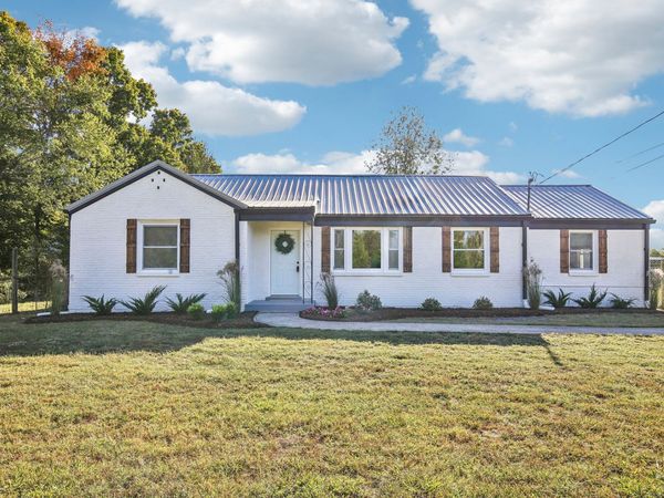 3116 Ivey Point Rd , Goodlettsville, TN 37072