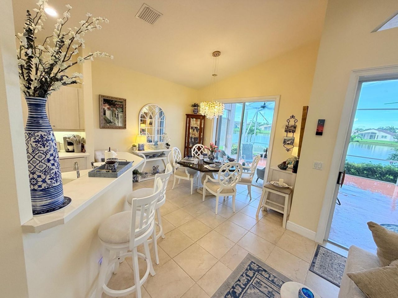360 NW Sunview Way, Port Saint Lucie, FL 34986 Photo