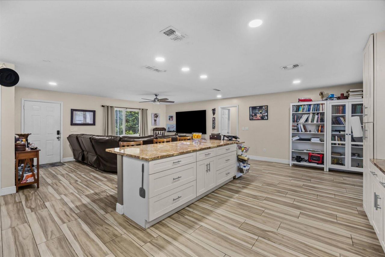 5112 Myrtle Drive, Fort Pierce, FL 34982 Photo