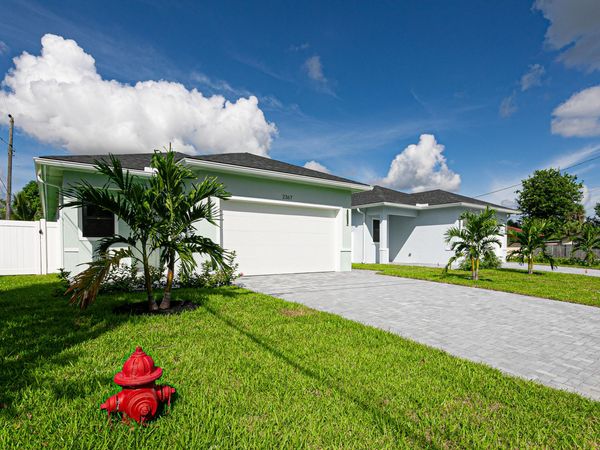 2367 E FAITH Avenue, Schall Circle, FL 33417