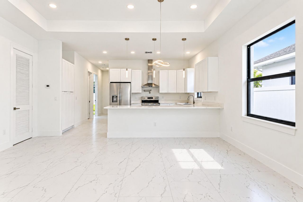2367 E Faith Avenue, Schall Circle, FL 33417 Photo