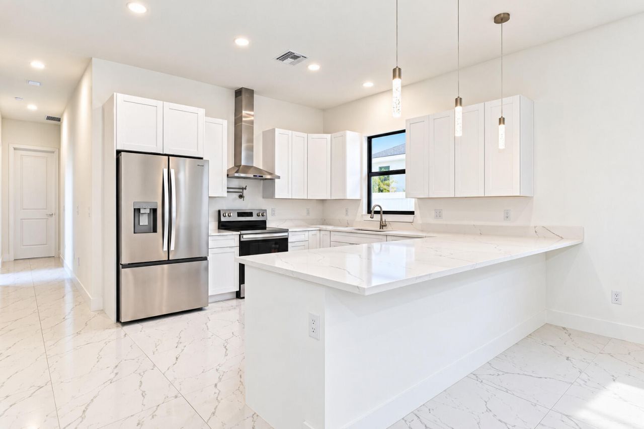 2367 E Faith Avenue, Schall Circle, FL 33417 Photo